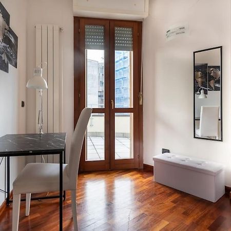 شقة Attico Vicino Milano, Mxp, Rho Fiera بوستو أرسيزيو المظهر الخارجي الصورة