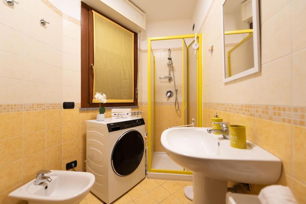 شقة Attico Vicino Milano, Mxp, Rho Fiera بوستو أرسيزيو المظهر الخارجي الصورة